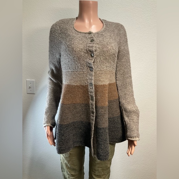 Free People Wool Angora Blend Color Block‎ Tiered Button Front Cardigan - Picture 1 of 5